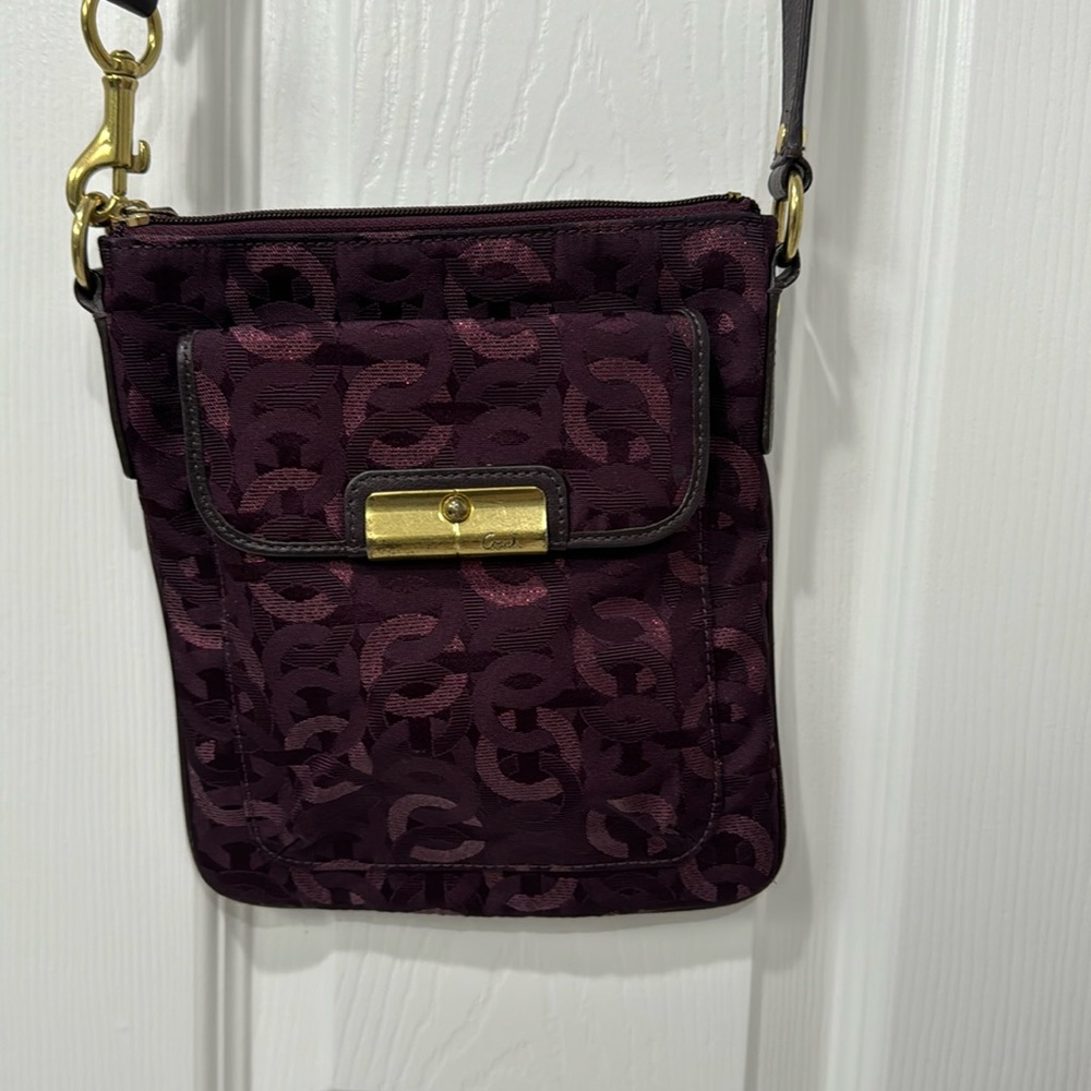 Beautiful Coach crossbody bag
